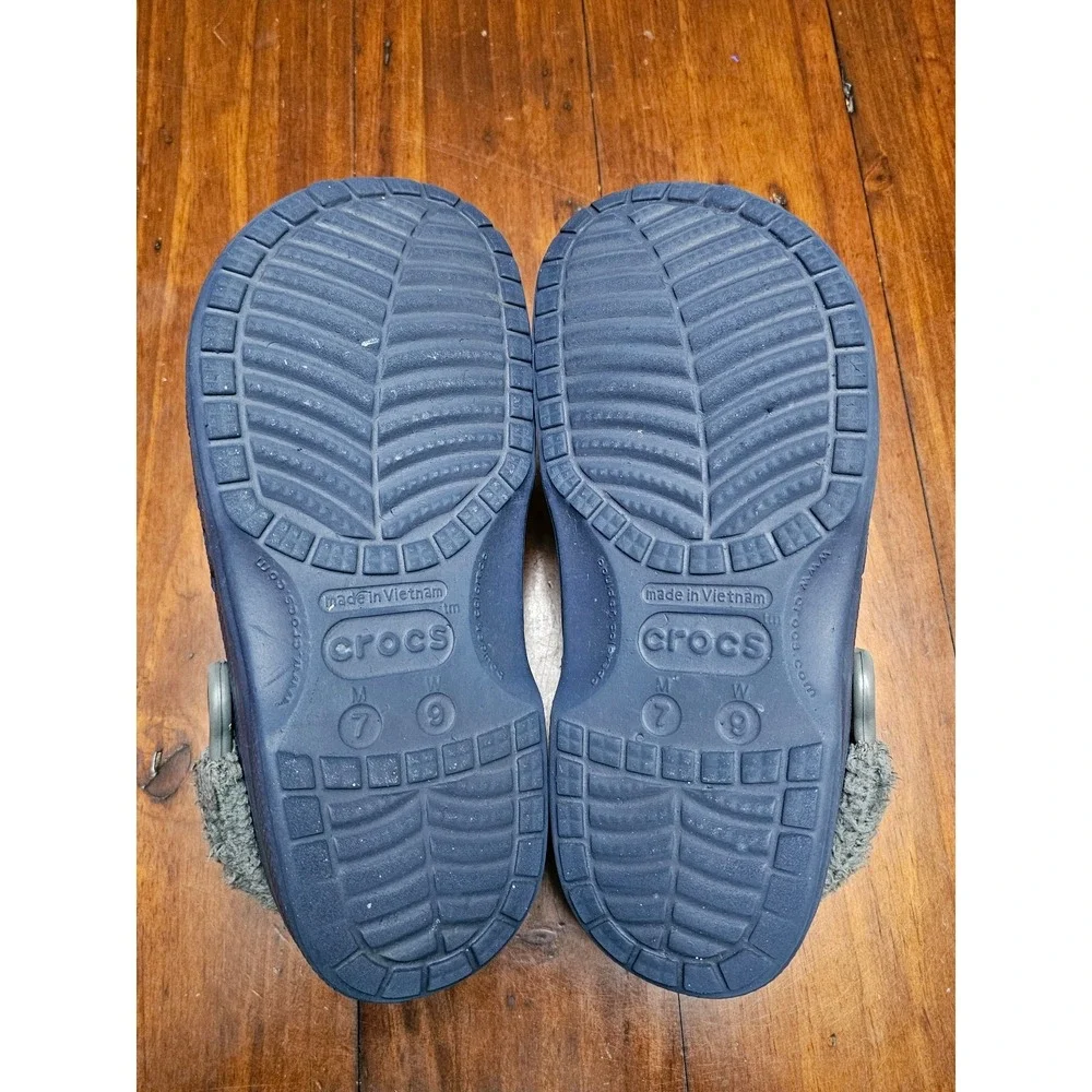 Crocs Baya Lined Navy Blue Grey Faux Fur Clogs Mens 7 Womens 9 Winter Slippers
